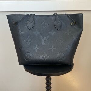 Louis Vuitton Black Monogram Empreinte MM Neverfull